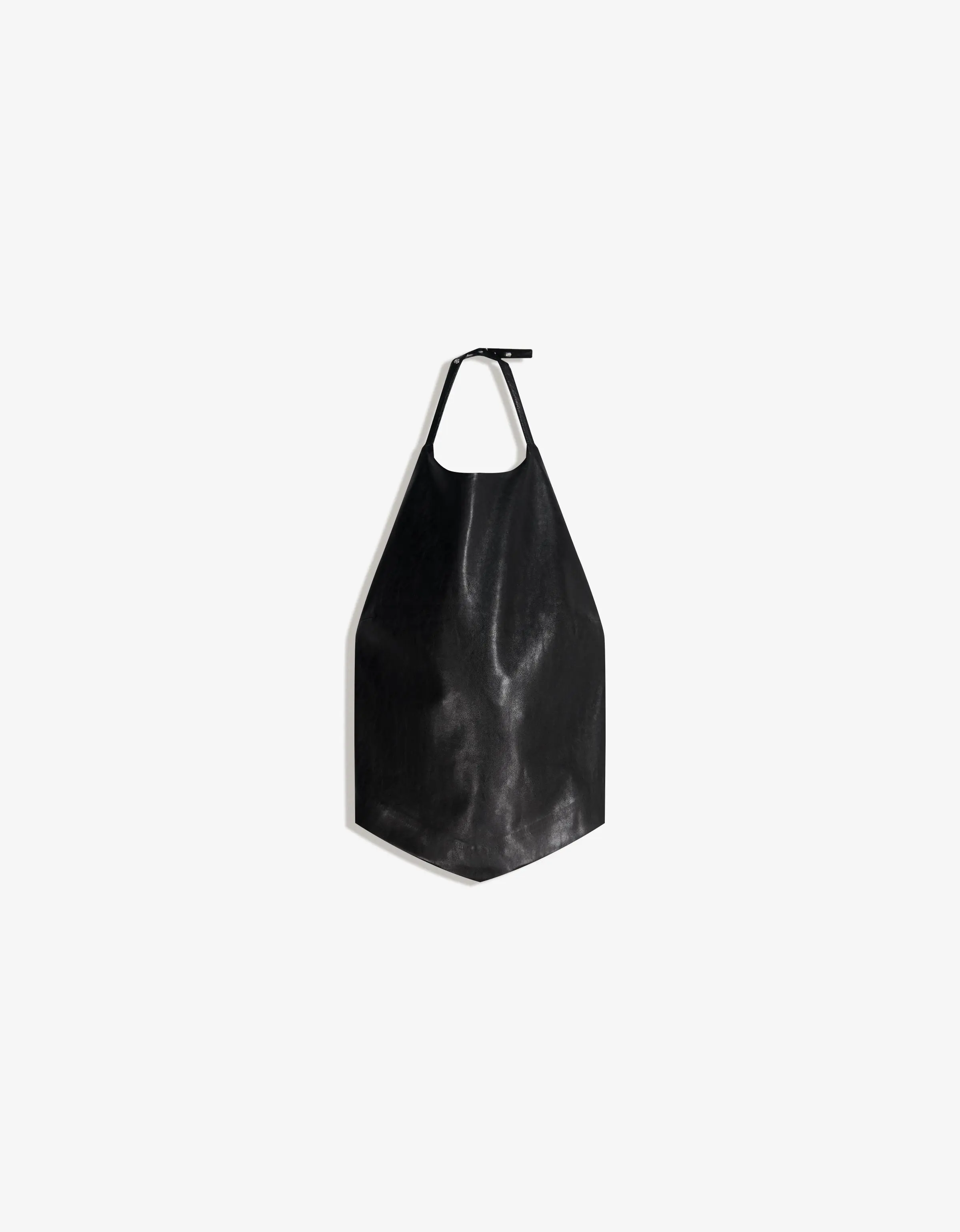 تاپ هالتر چرم‌مانند