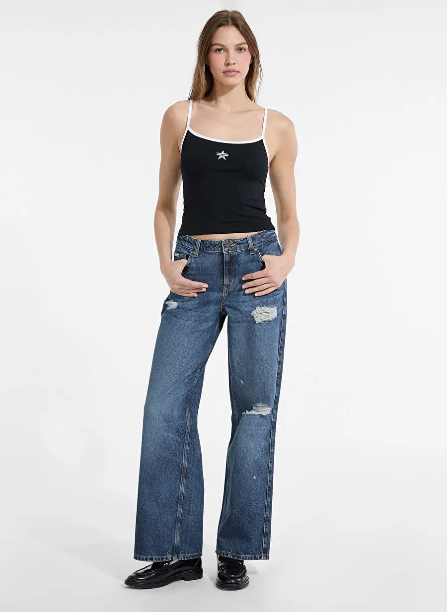 شلوار جین راکسد فیت زنانه Guess Jeans سرمه‌ای