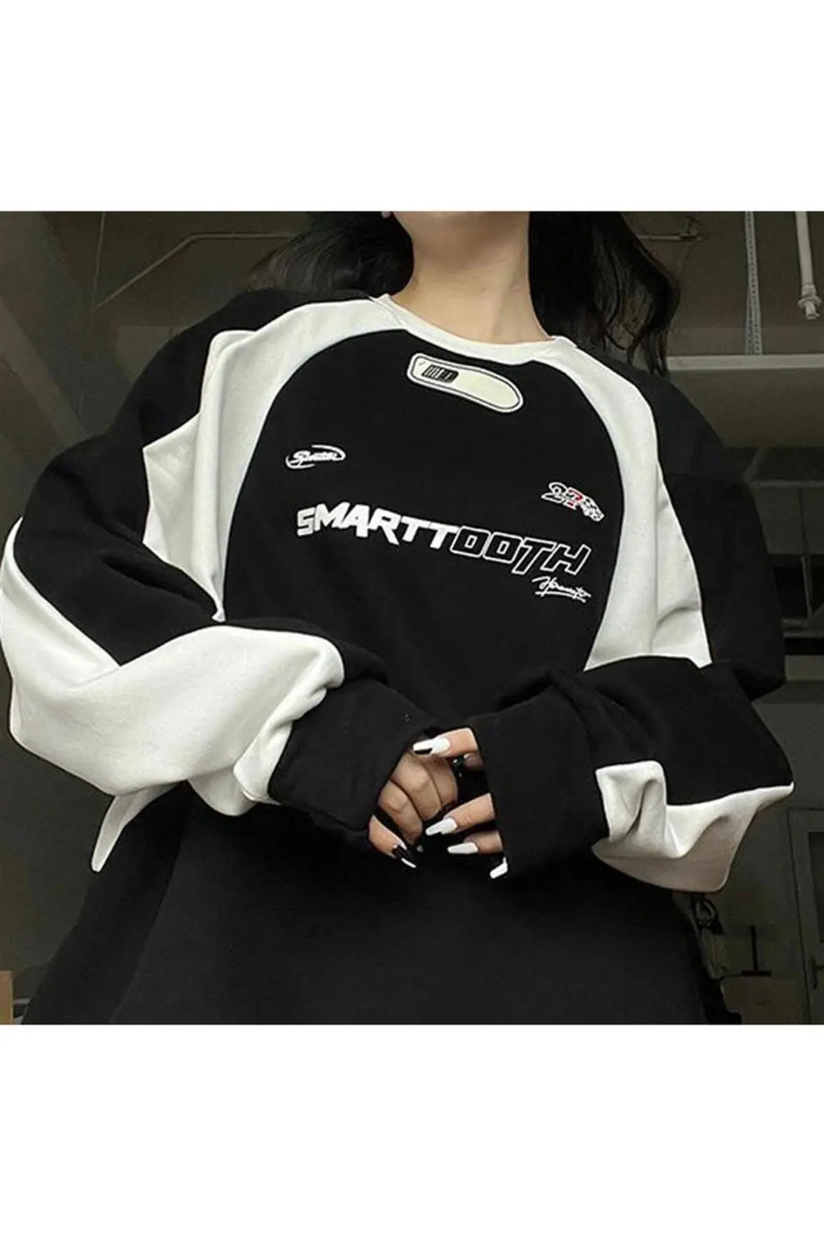 تیشرت یقه اسپرت Smarttooth طرح چاپی مشکی اورسایز زنانه و مردانه