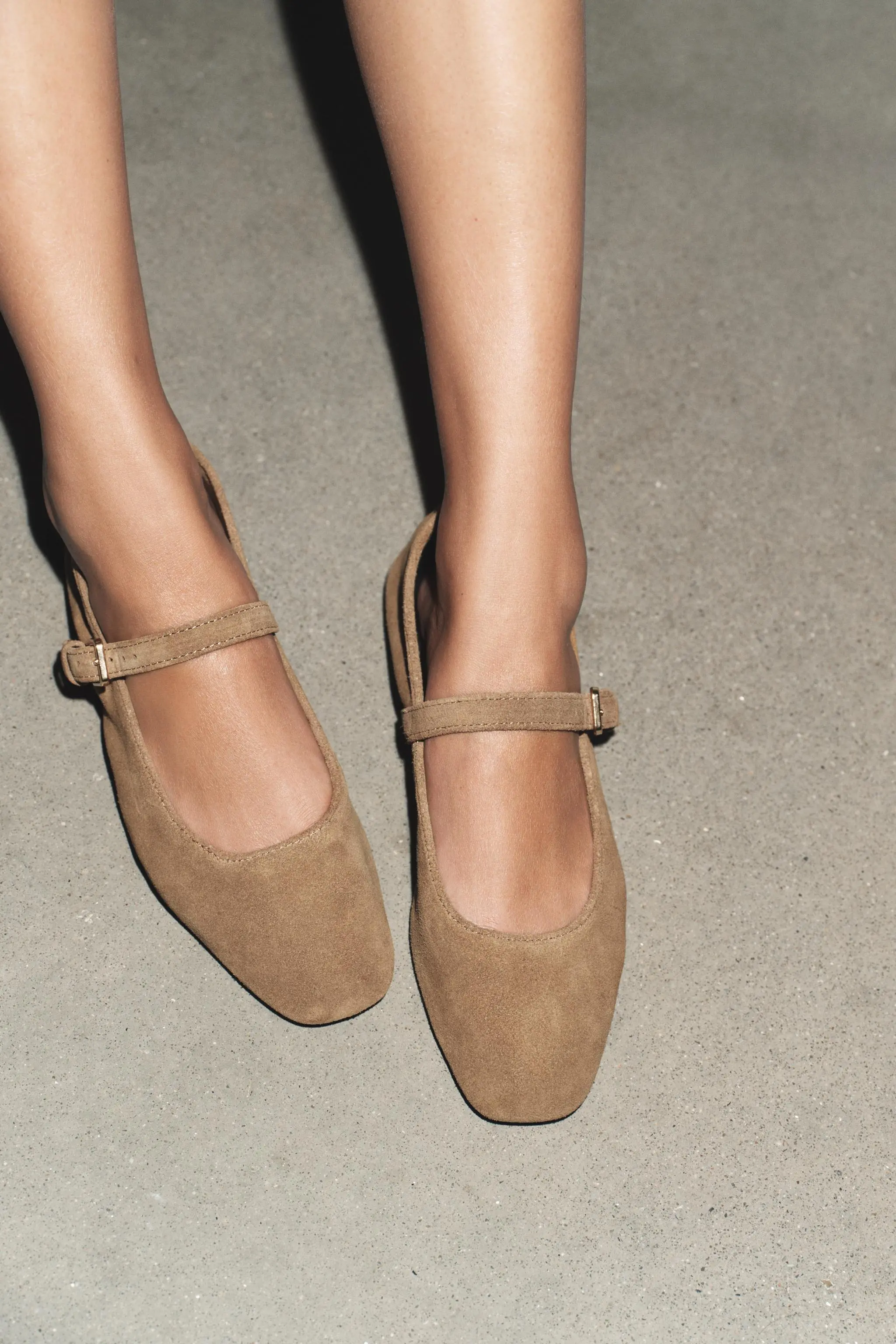 zara product image