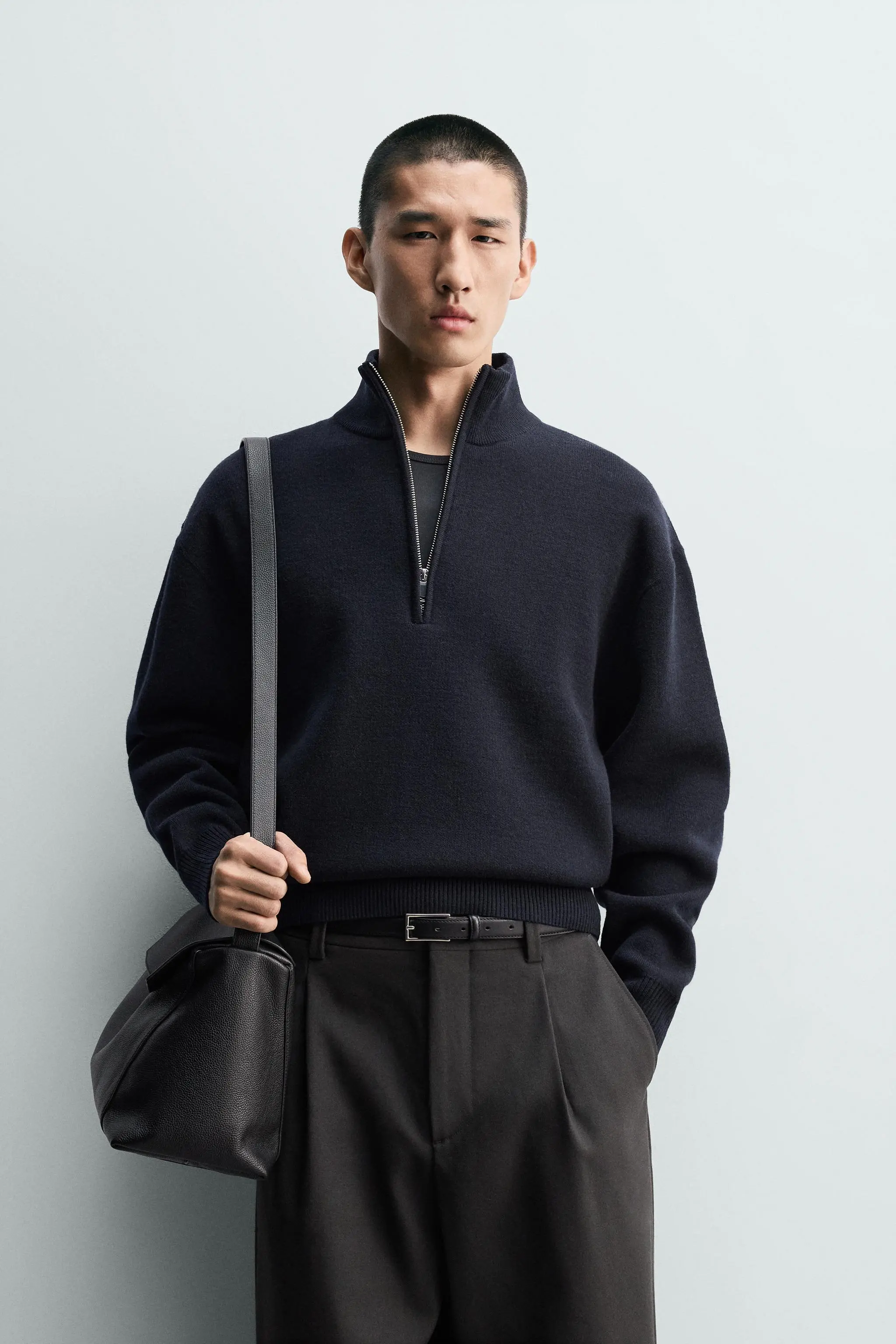 کاپشن یقه‌دار با زیپ جلو – مدل Quarter Zip