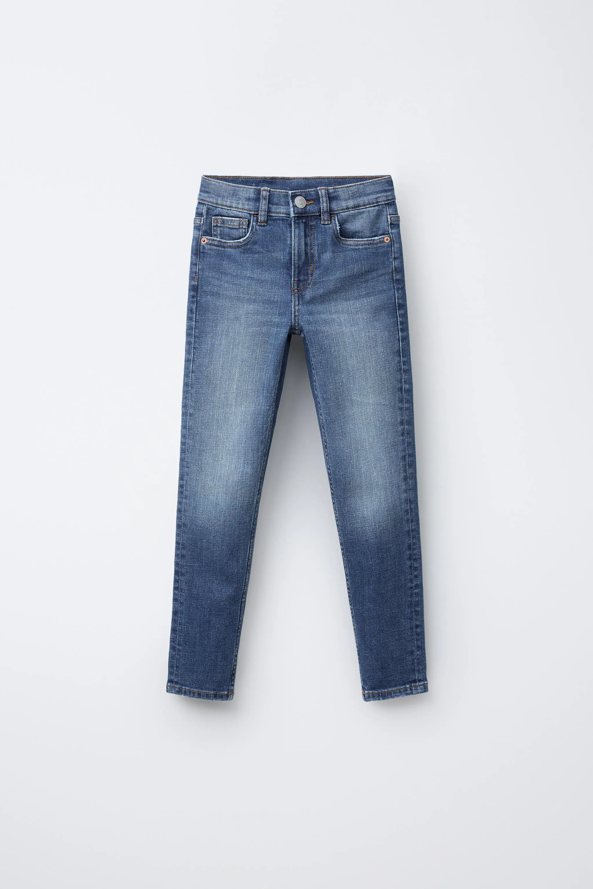 zara product image