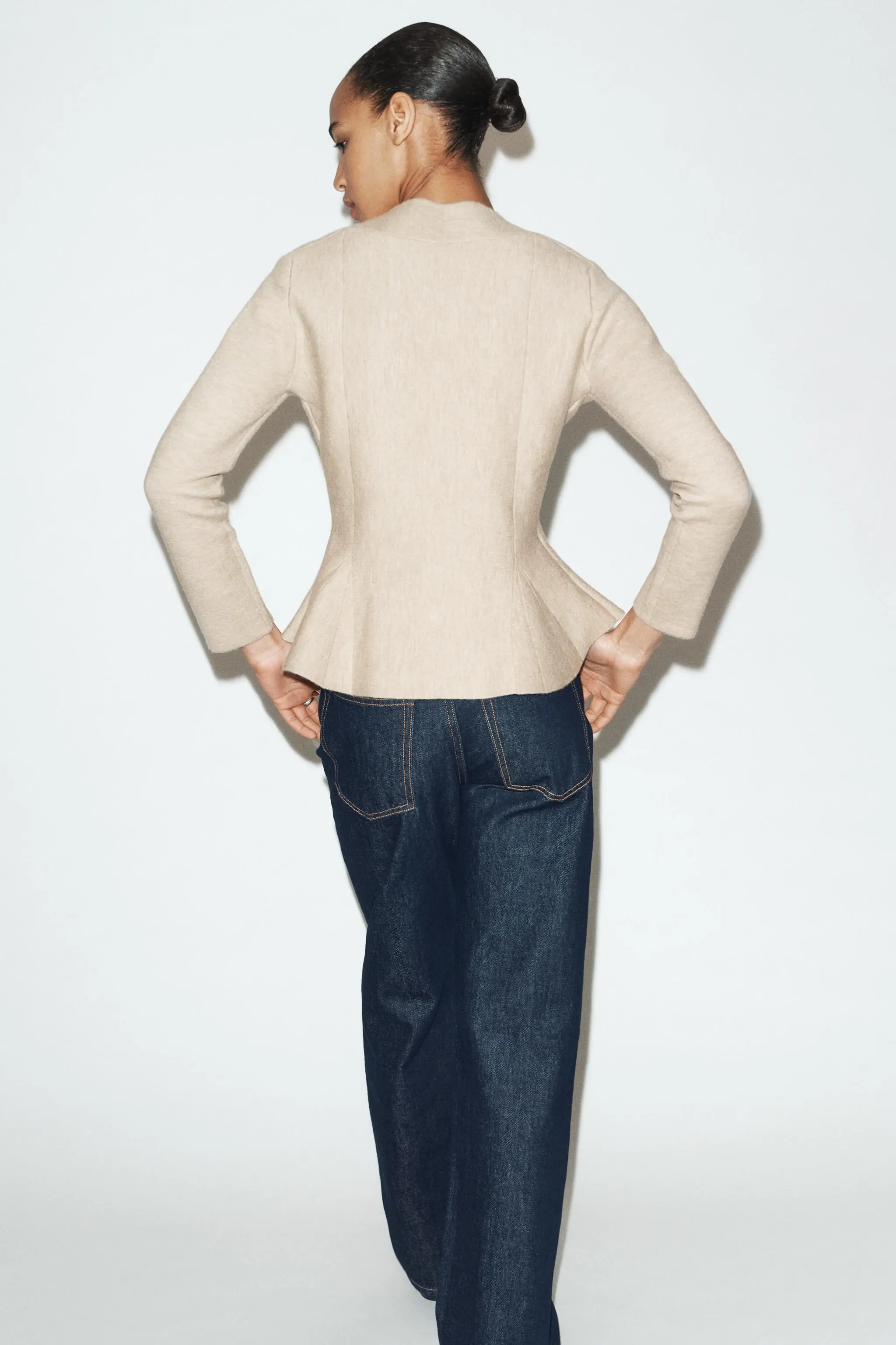 zara product image
