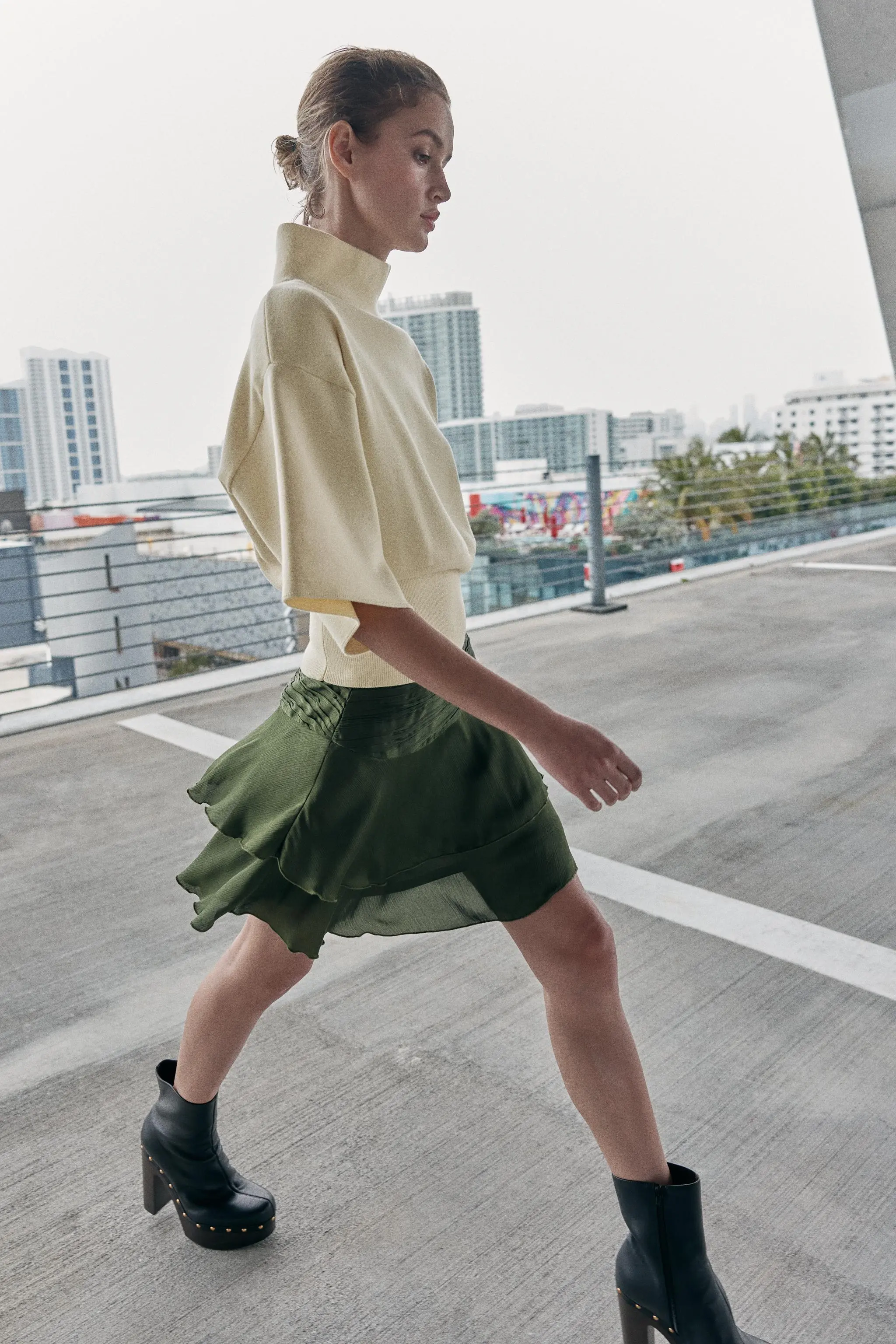 zara product image