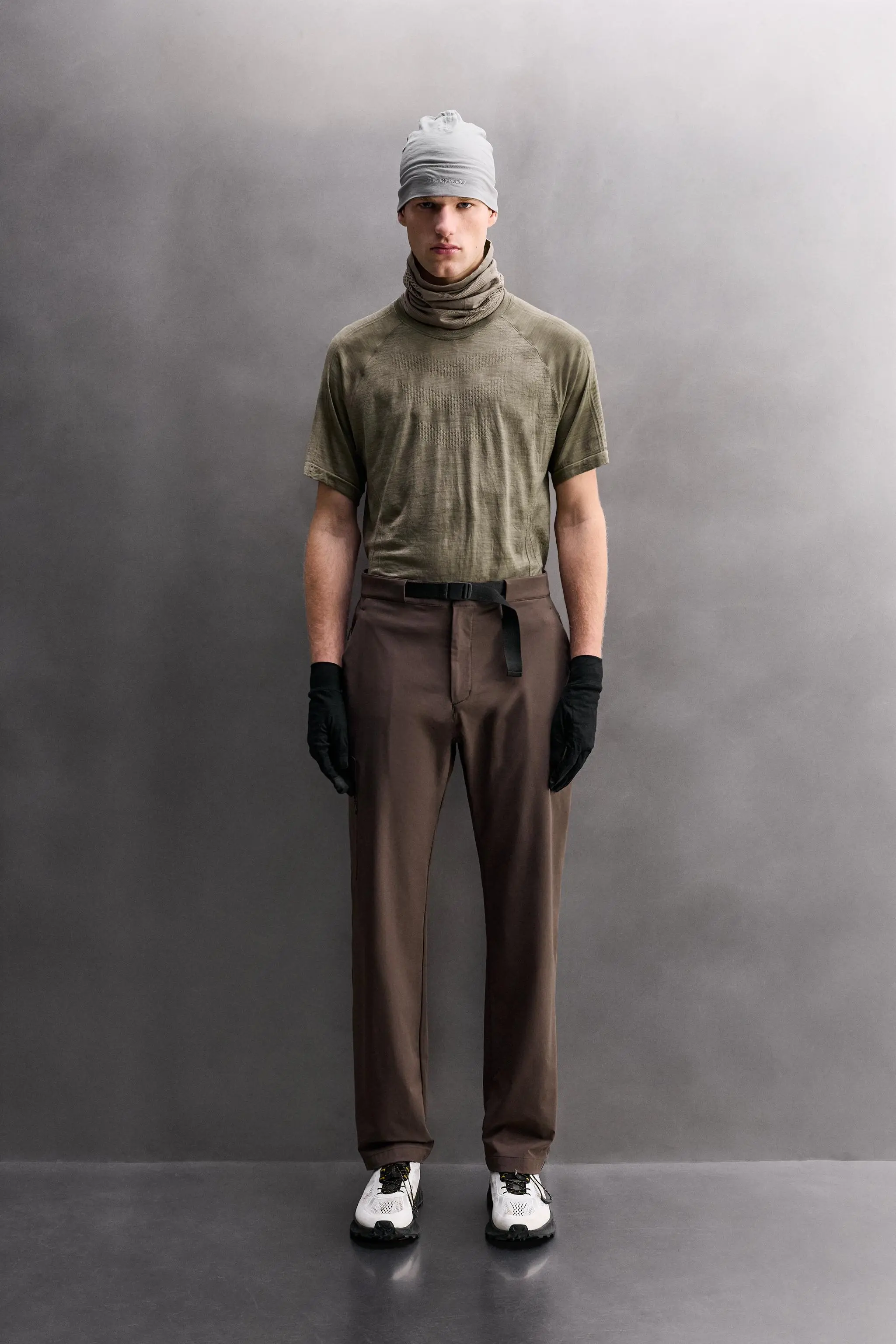 zara product image