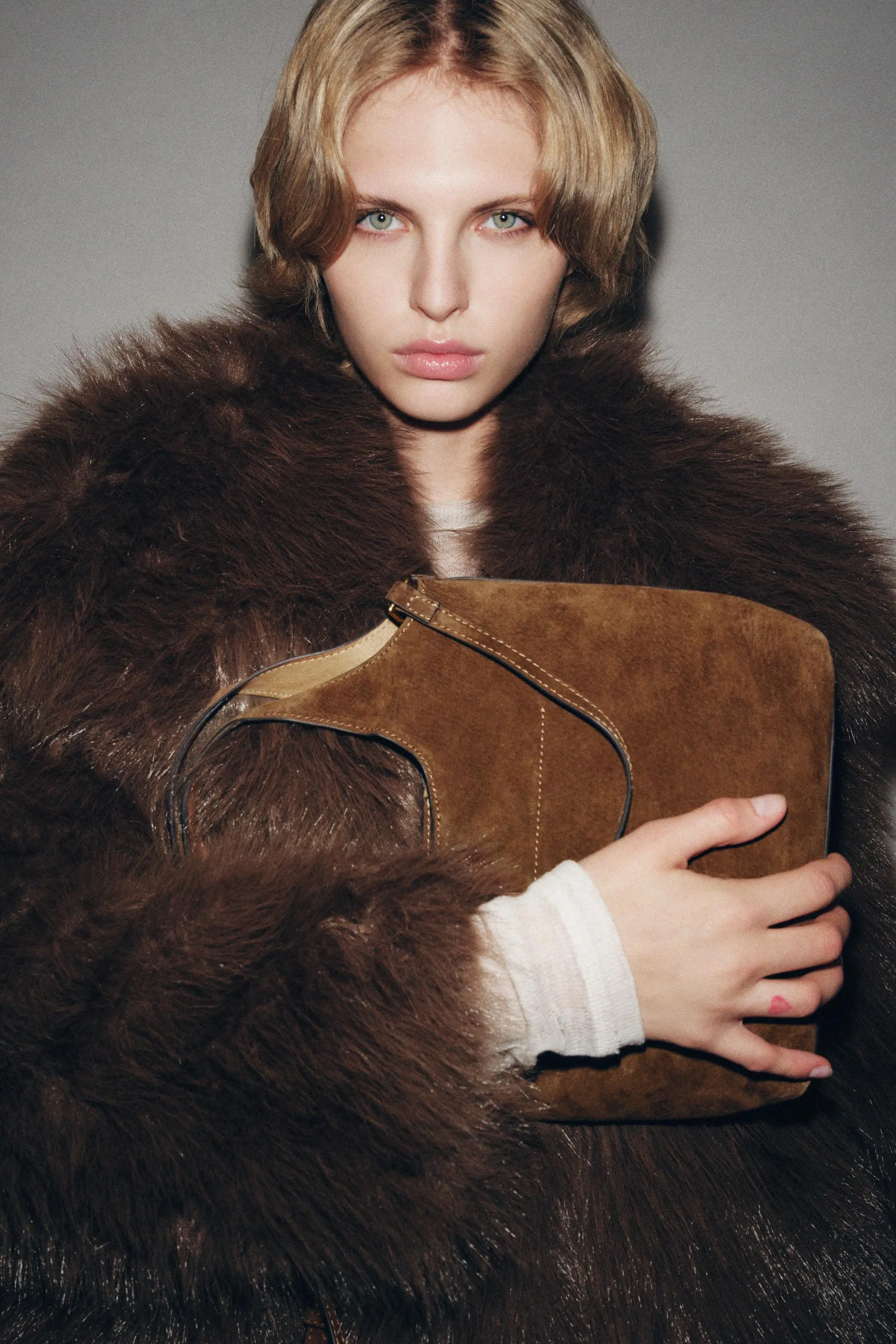 zara product image
