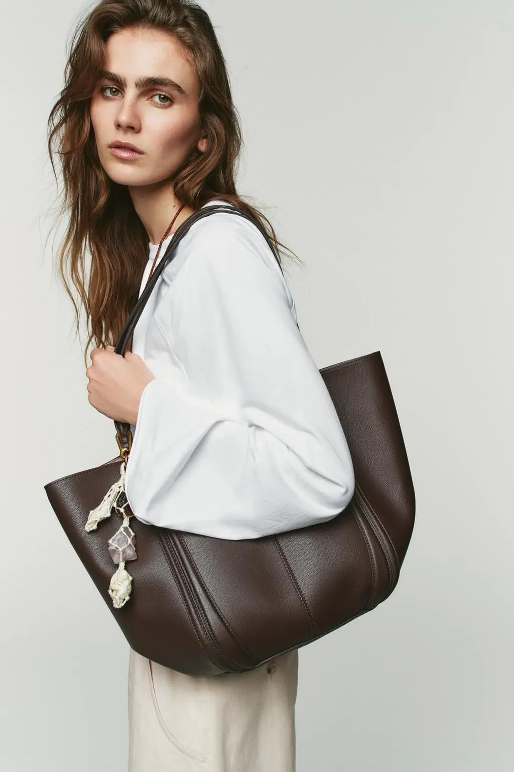 zara product image