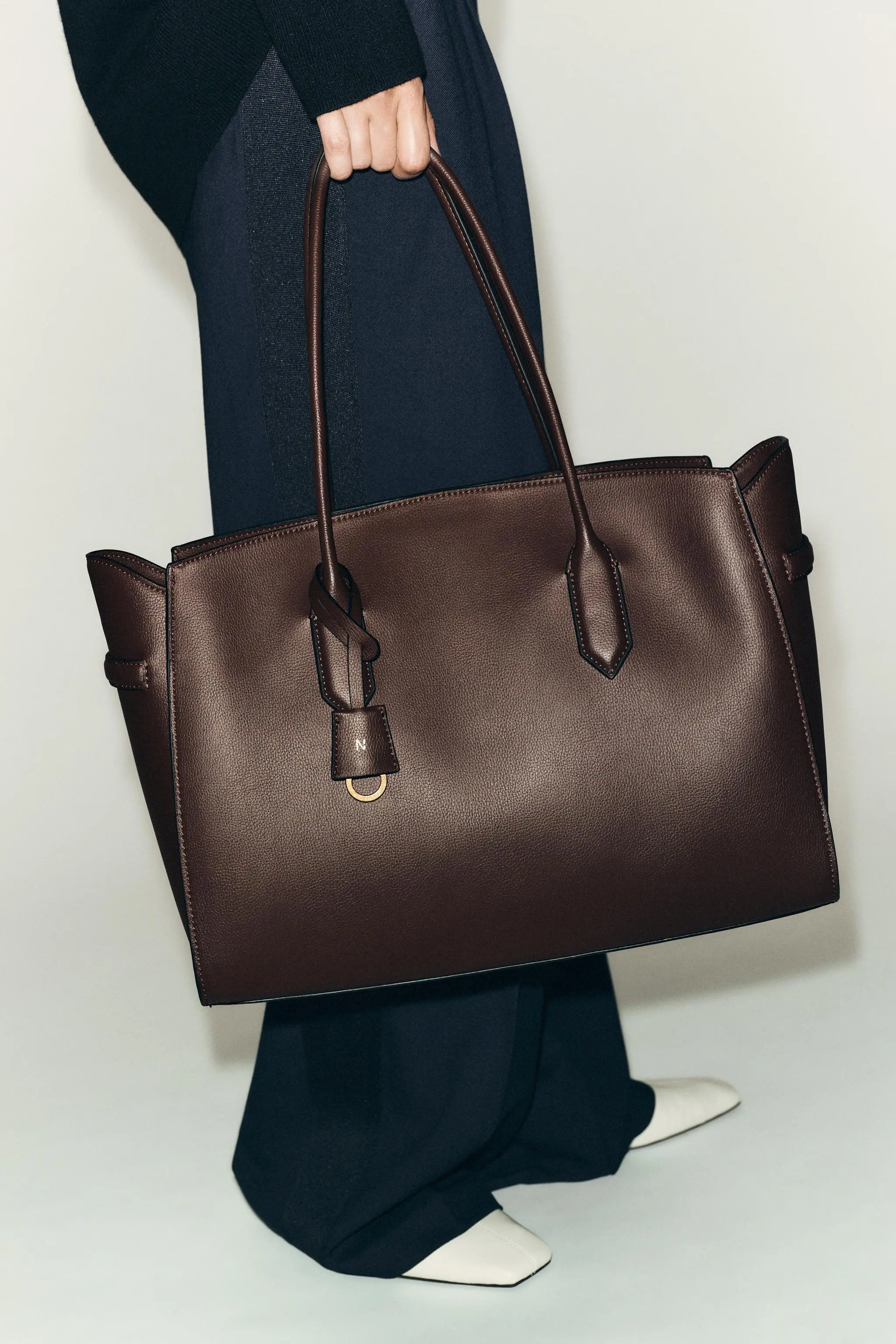 zara product image