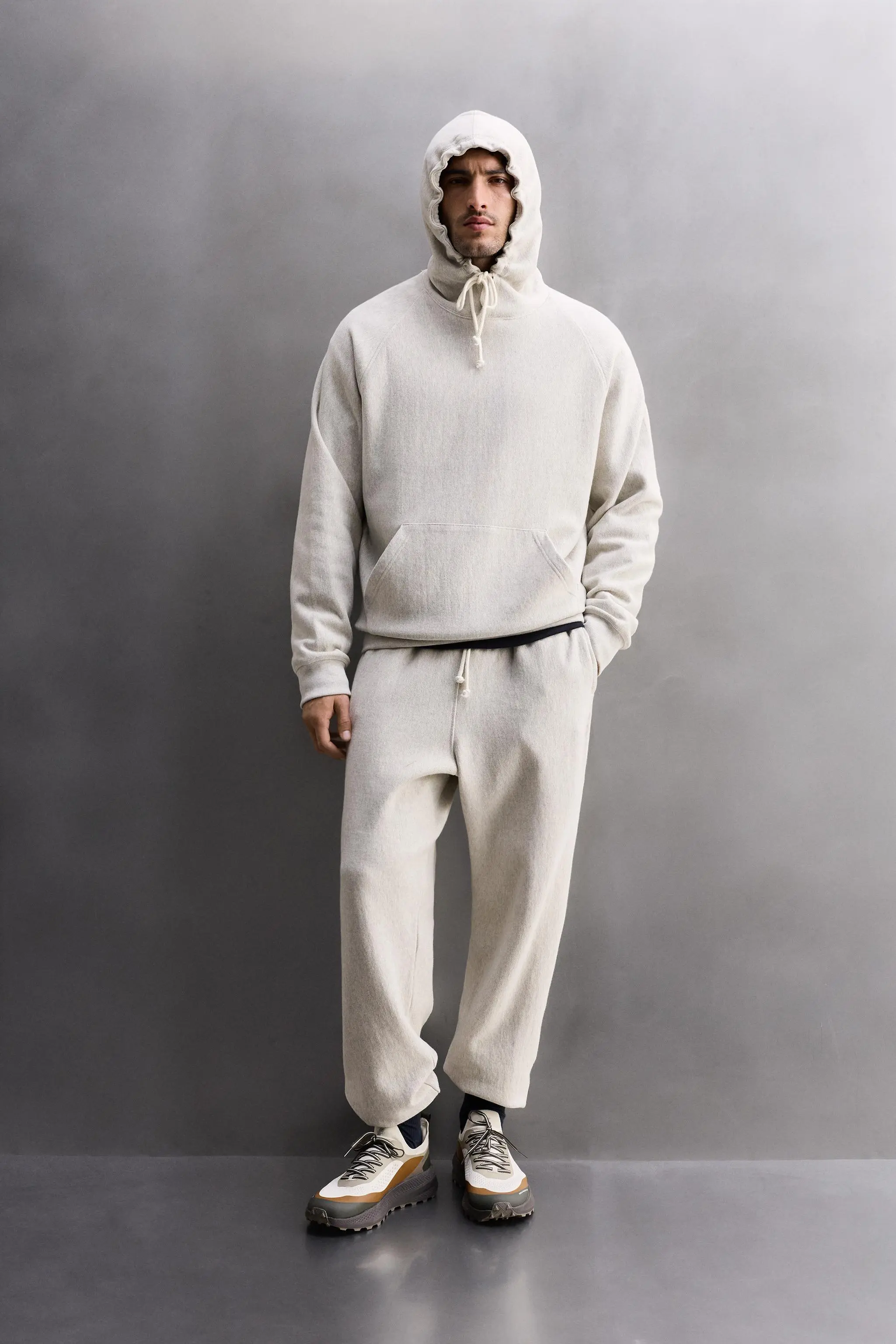zara product image