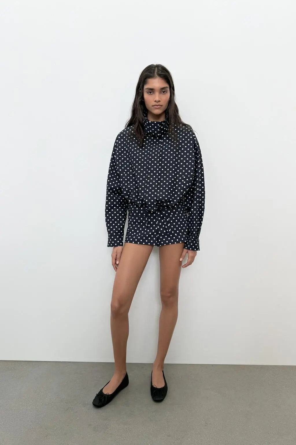 zara product image