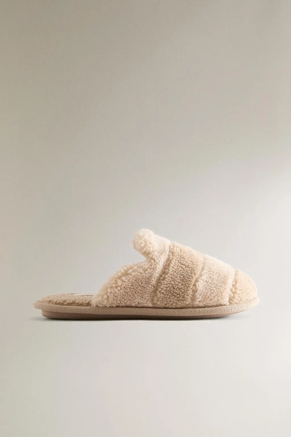 zara product image