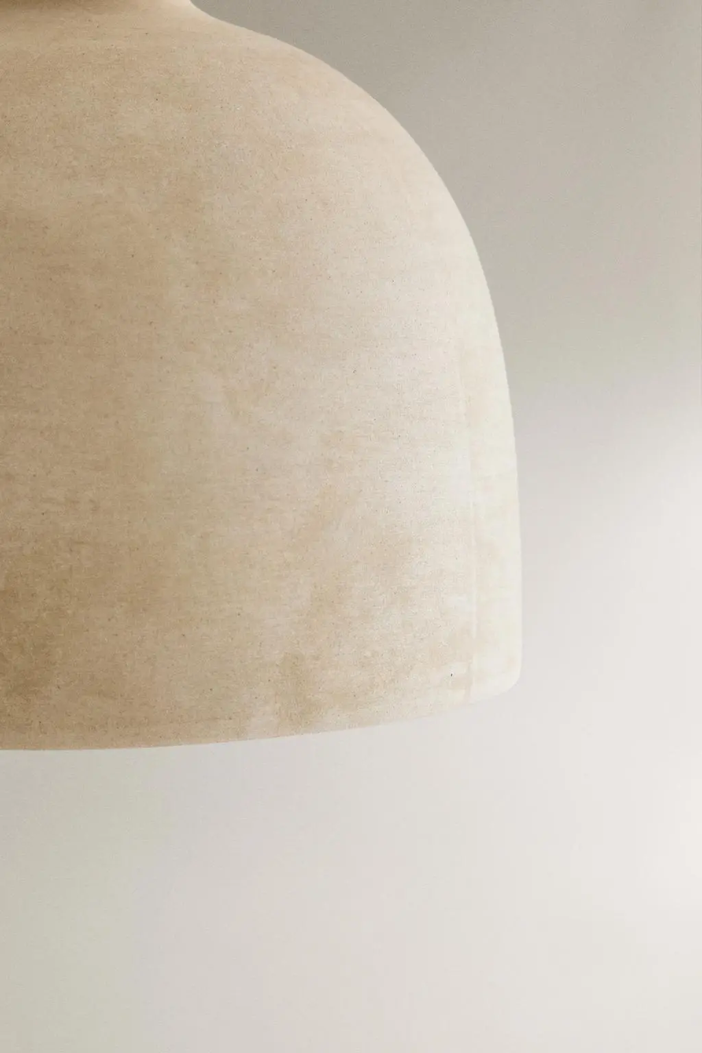 zara product image
