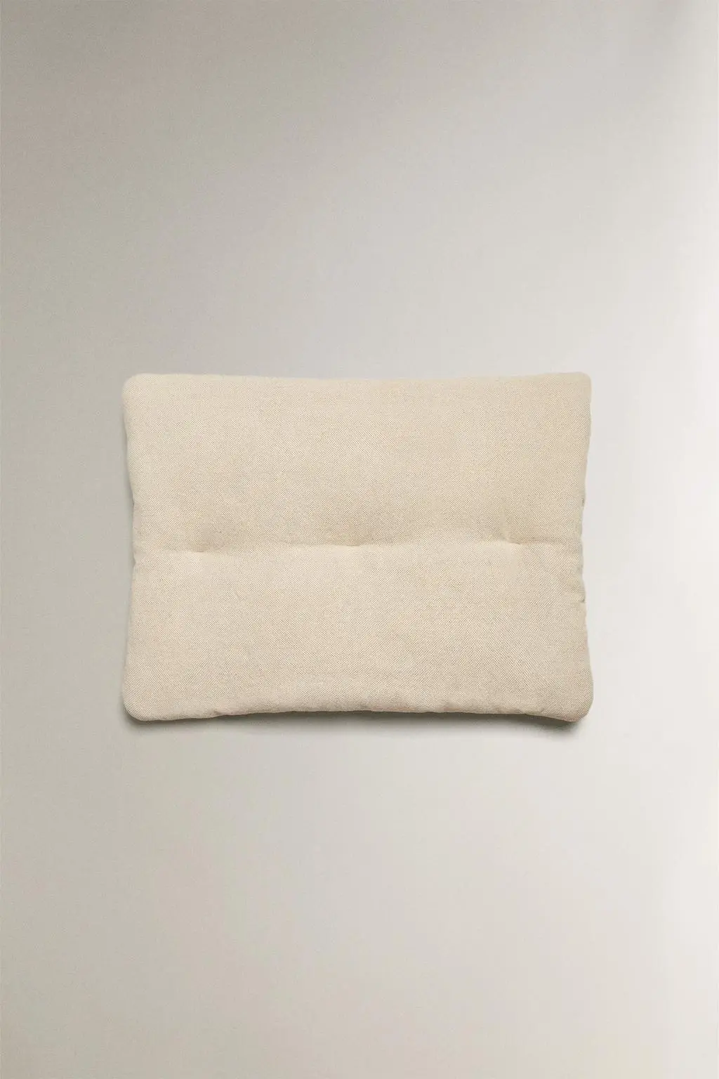 zara product image