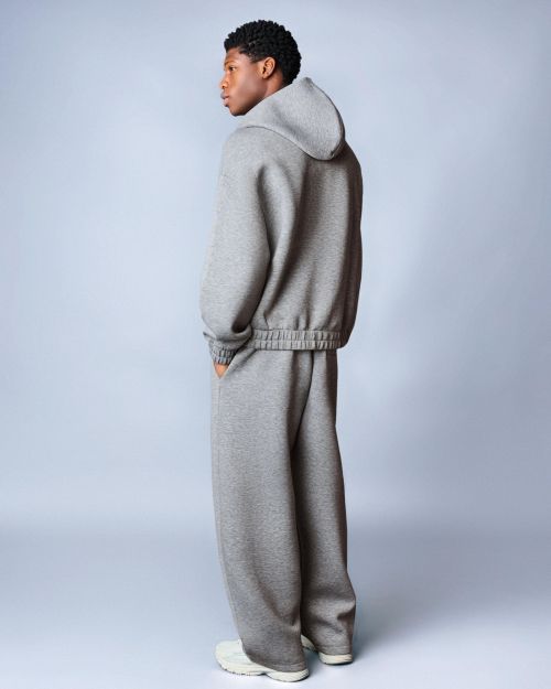 هودی زیپ‌دار با اثر نئوپرن-برشکا