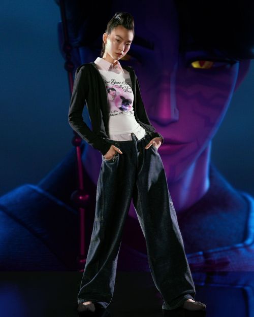 تی‌شرت چاپی آستین کوتاه پسران ساجا شکارچیان شیطان کی‌پاپ-برشکا