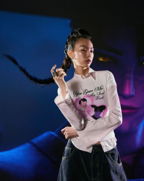 تی‌شرت چاپی آستین کوتاه پسران ساجا شکارچیان شیطان کی‌پاپ-برشکا