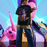 تی‌شرت چاپی آستین کوتاه شکارچیان شیطان کی‌پاپ Huntr/x-برشکا