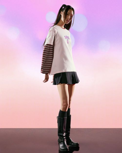 تی‌شرت چاپی آستین کوتاه شکارچیان شیطان کی‌پاپ Huntr/x-برشکا