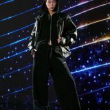 شلوار چاپ بشکه پولیش هانتر/ایکس شکارچیان شیطان کی‌پاپ-برشکا