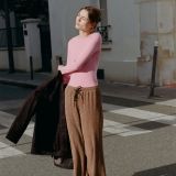 شلوار کشی کمر کشسان با پاچه‌های صاف-زارا