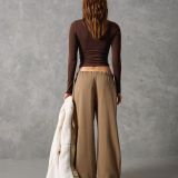 شلوارهای جیر نرم گلدوزی شده-برشکا