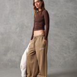 شلوارهای جیر نرم گلدوزی شده-برشکا