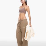 شلوارهای جیر نرم گلدوزی شده-برشکا