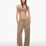 شلوارهای جیر نرم گلدوزی شده-برشکا