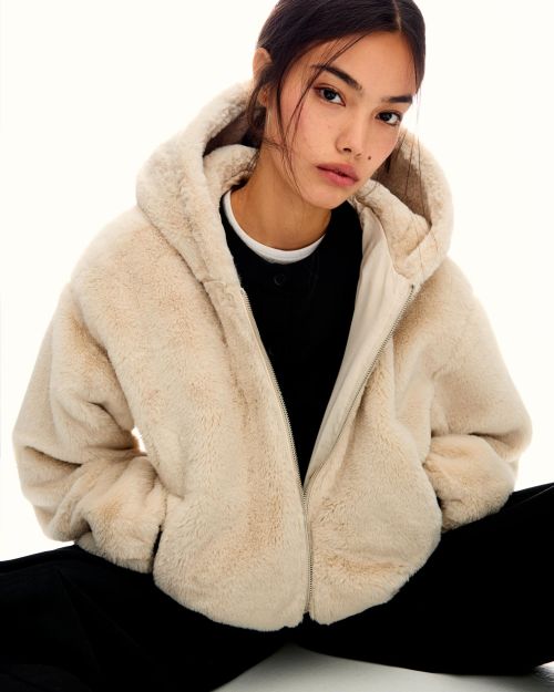 ژاکت خز مصنوعی با کلاه-برشکا