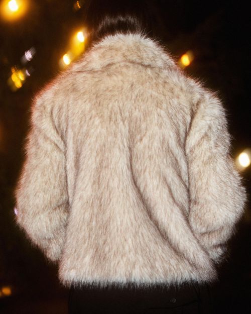 ژاکت خز مصنوعی-برشکا