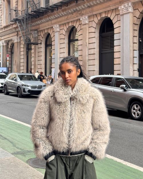 ژاکت خز مصنوعی زیپ‌دار-برشکا