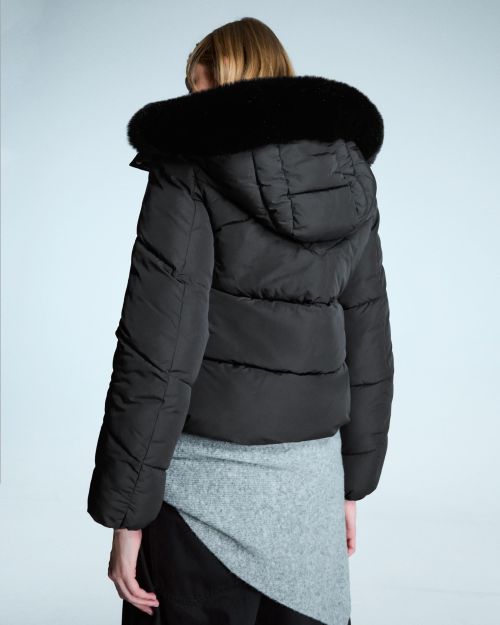 کاپشن پفی ضدآب با کلاه خزدار-برشکا