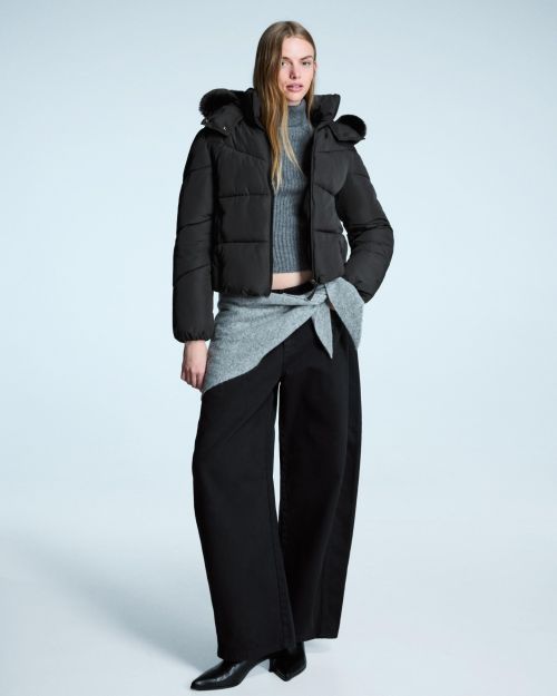 کاپشن پفی ضدآب با کلاه خزدار-برشکا