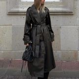 کت بارانی چرم مصنوعی-برشکا