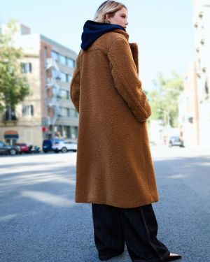 کت بلند مصنوعی شبیه پوست بره-برشکا