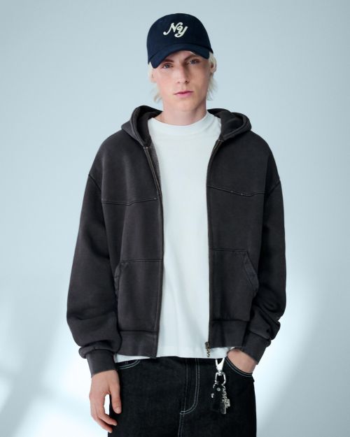 سویشرت زیپ‌دار با برش جعبه‌ای کوتاه-برشکا