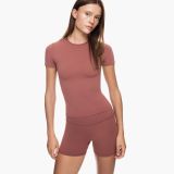 تی‌شرت آستین کوتاه خشک‌شونده سریع و قابل تنفس-برشکا