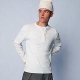 تی‌شرت آستین بلند جذب یقه هِنلی-برشکا