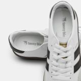 کفش ورزشی بندی سفید و مشکی یونی سکس با زیره ترمو و نوار کناری