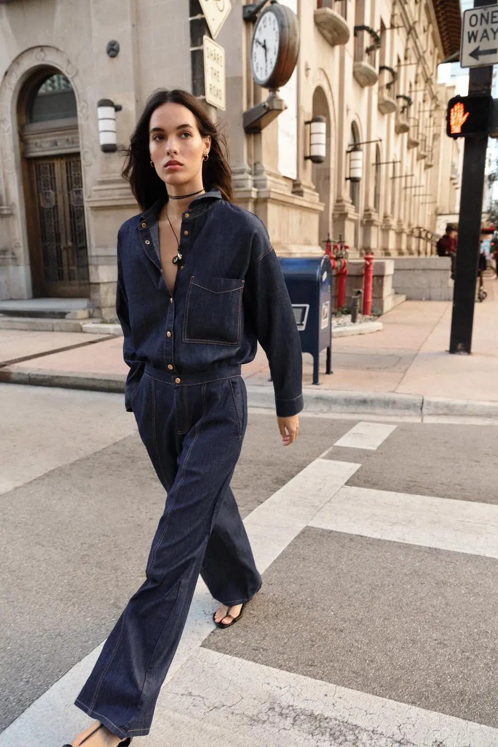 zara product image