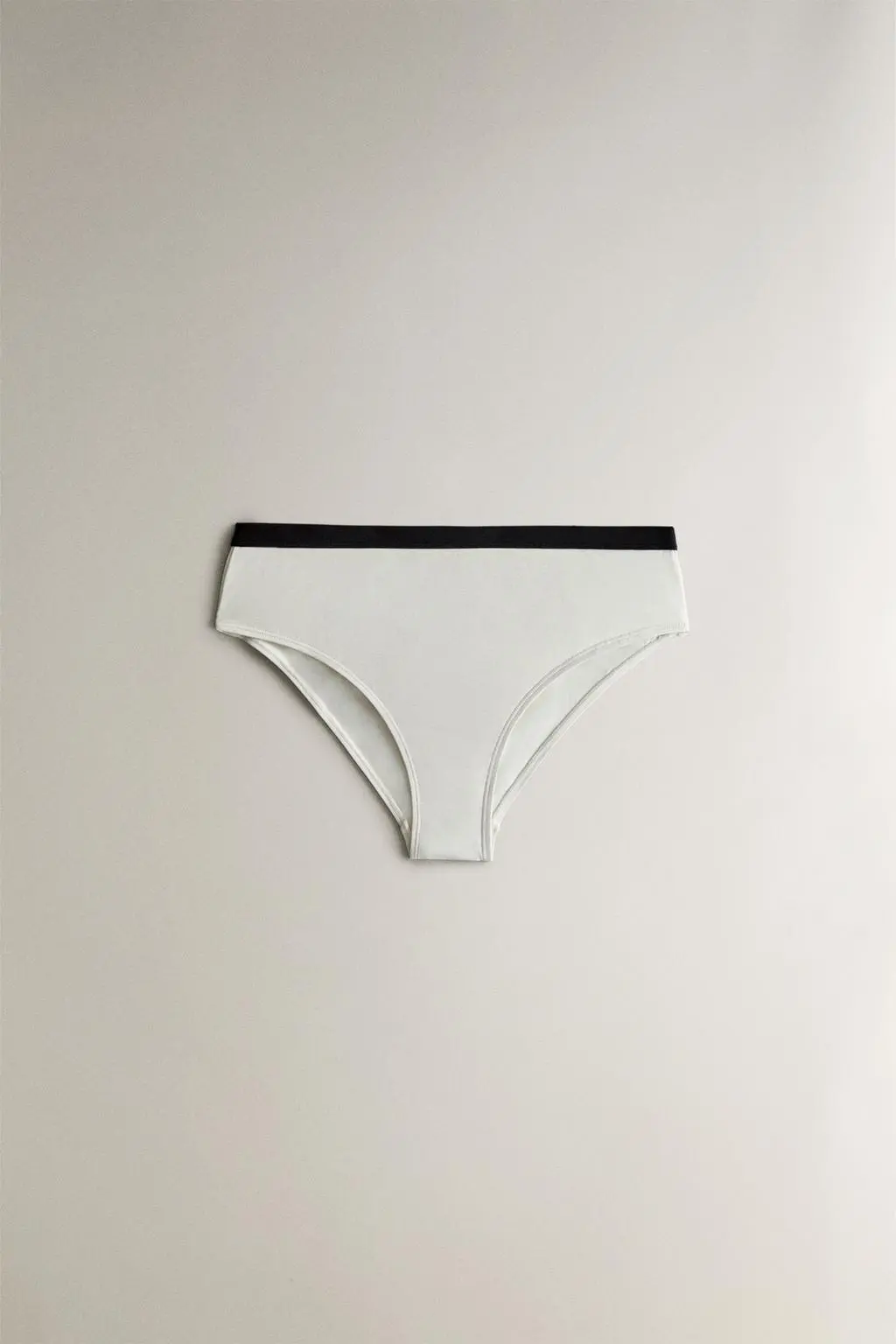 zara product image