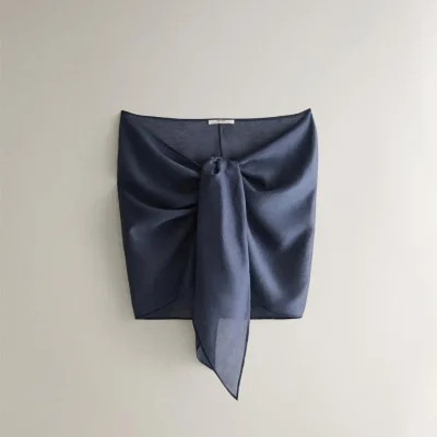 پارئوی ساحلی کوتاه شفاف با گره‌های تزئینی zara