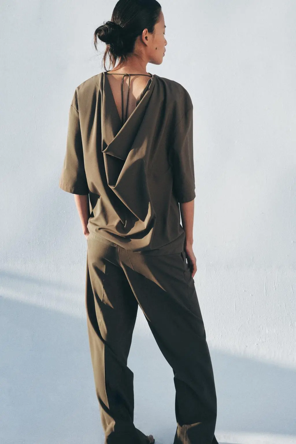 zara product image