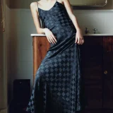 zara product image