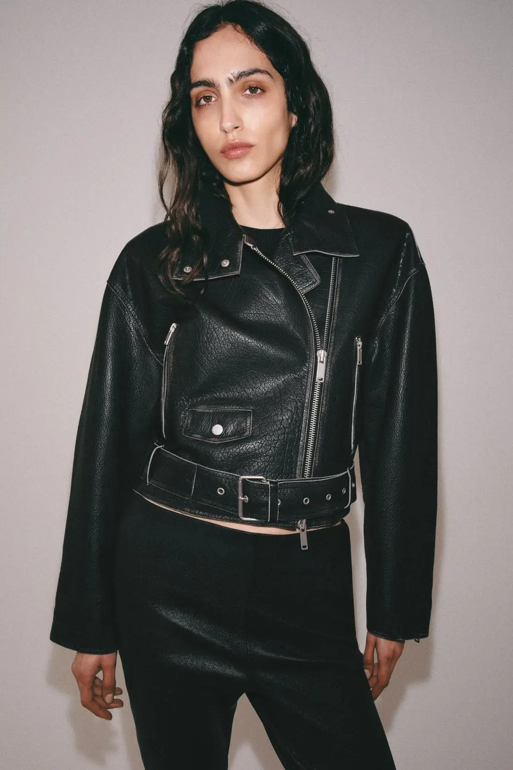 zara product image