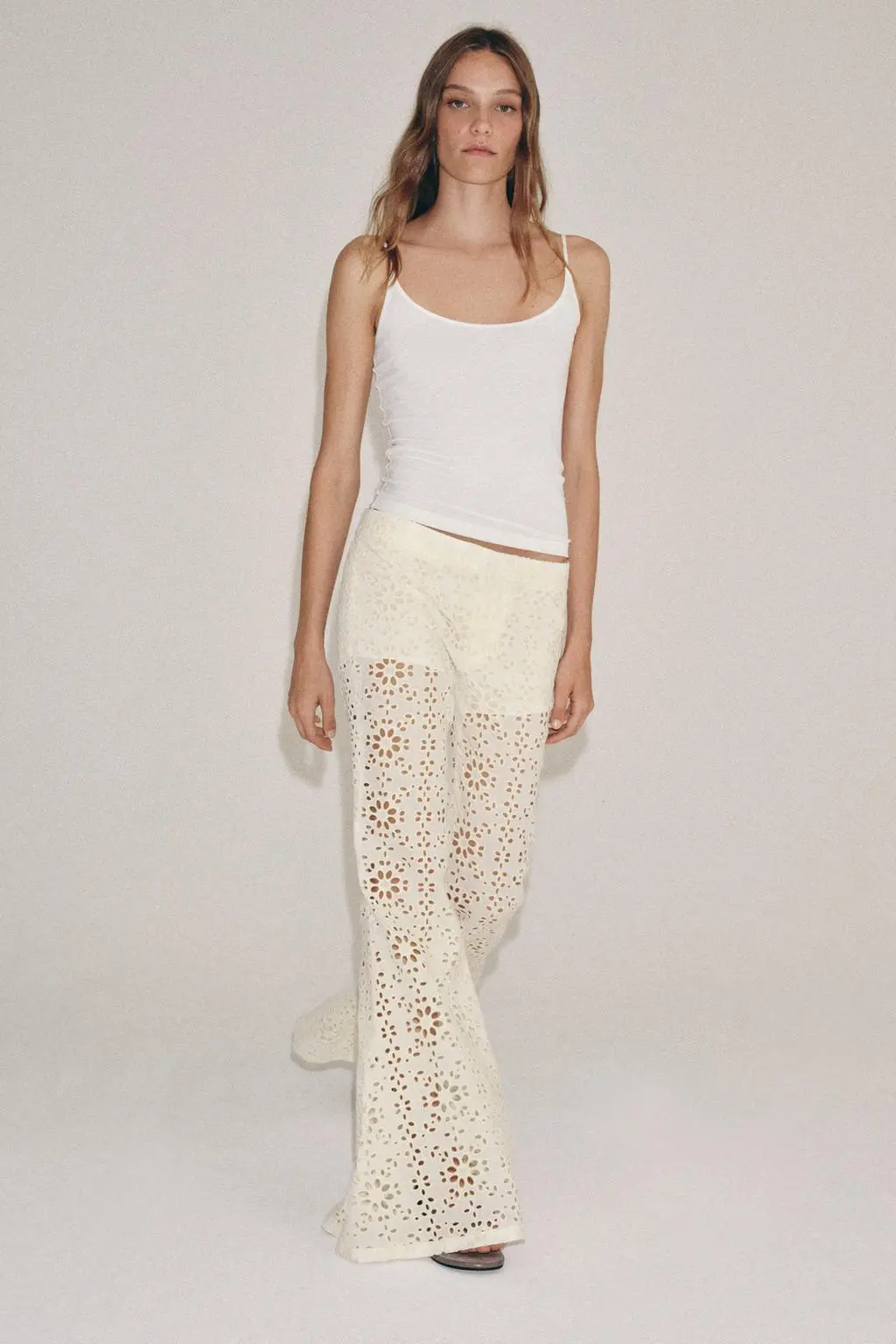 zara product image