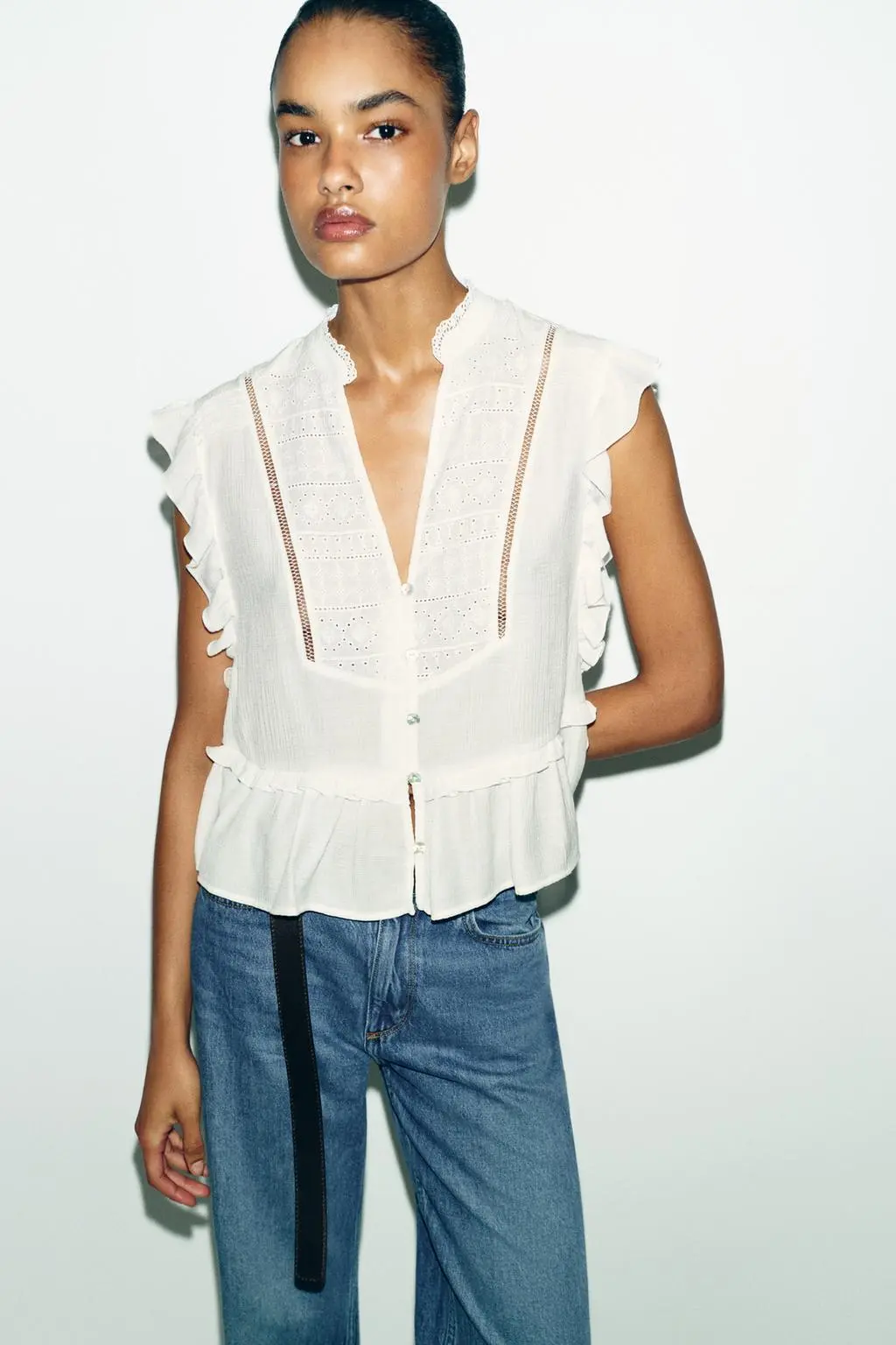 zara product image