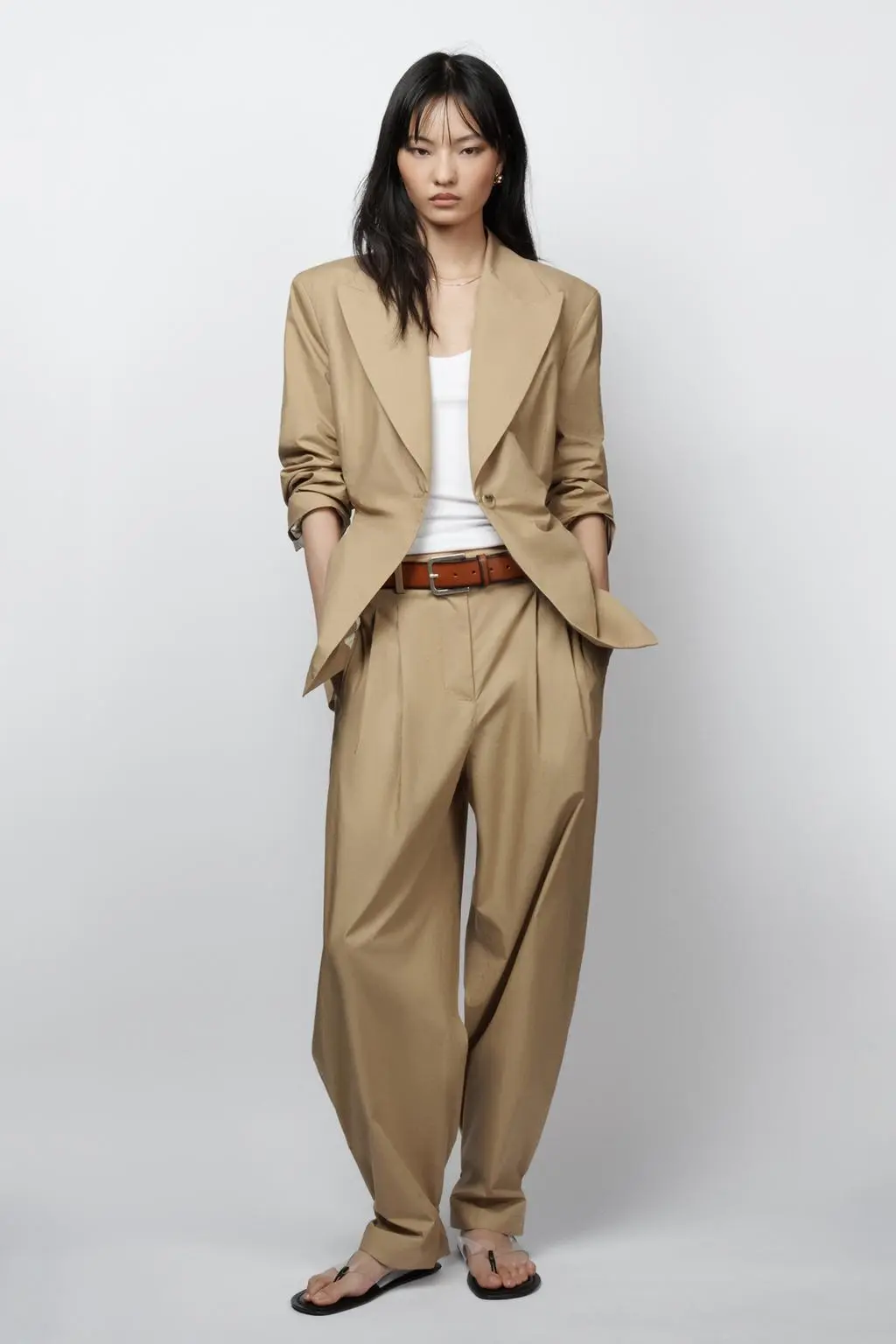 zara product image