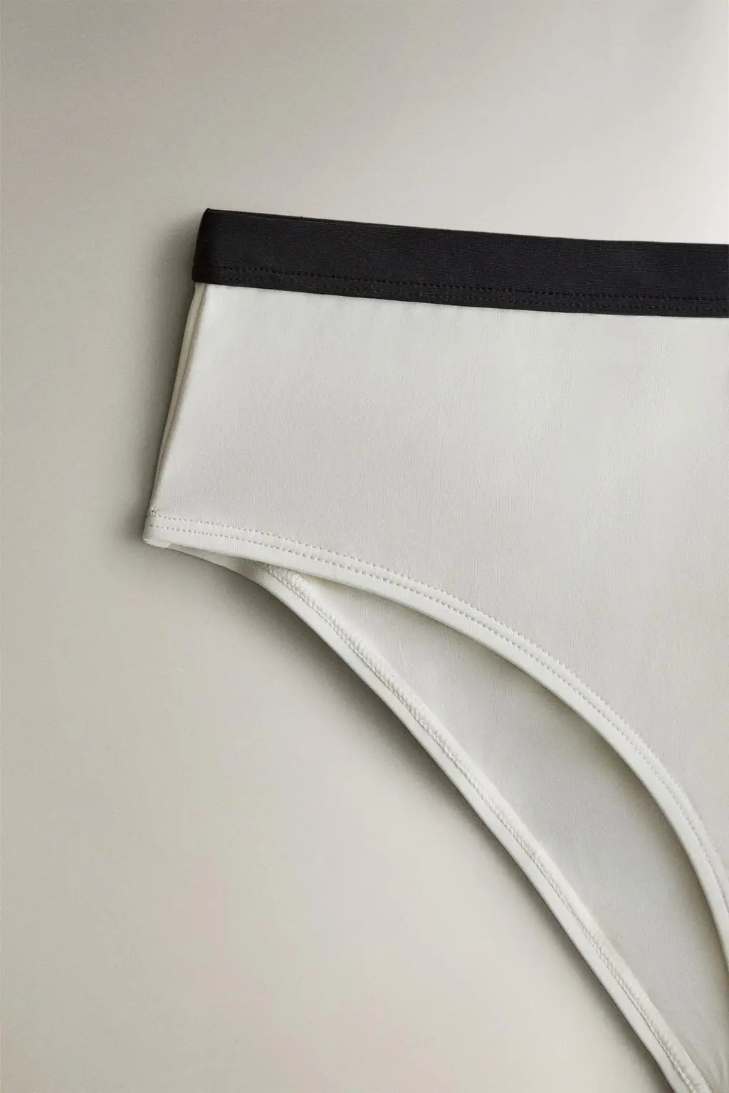 zara product image