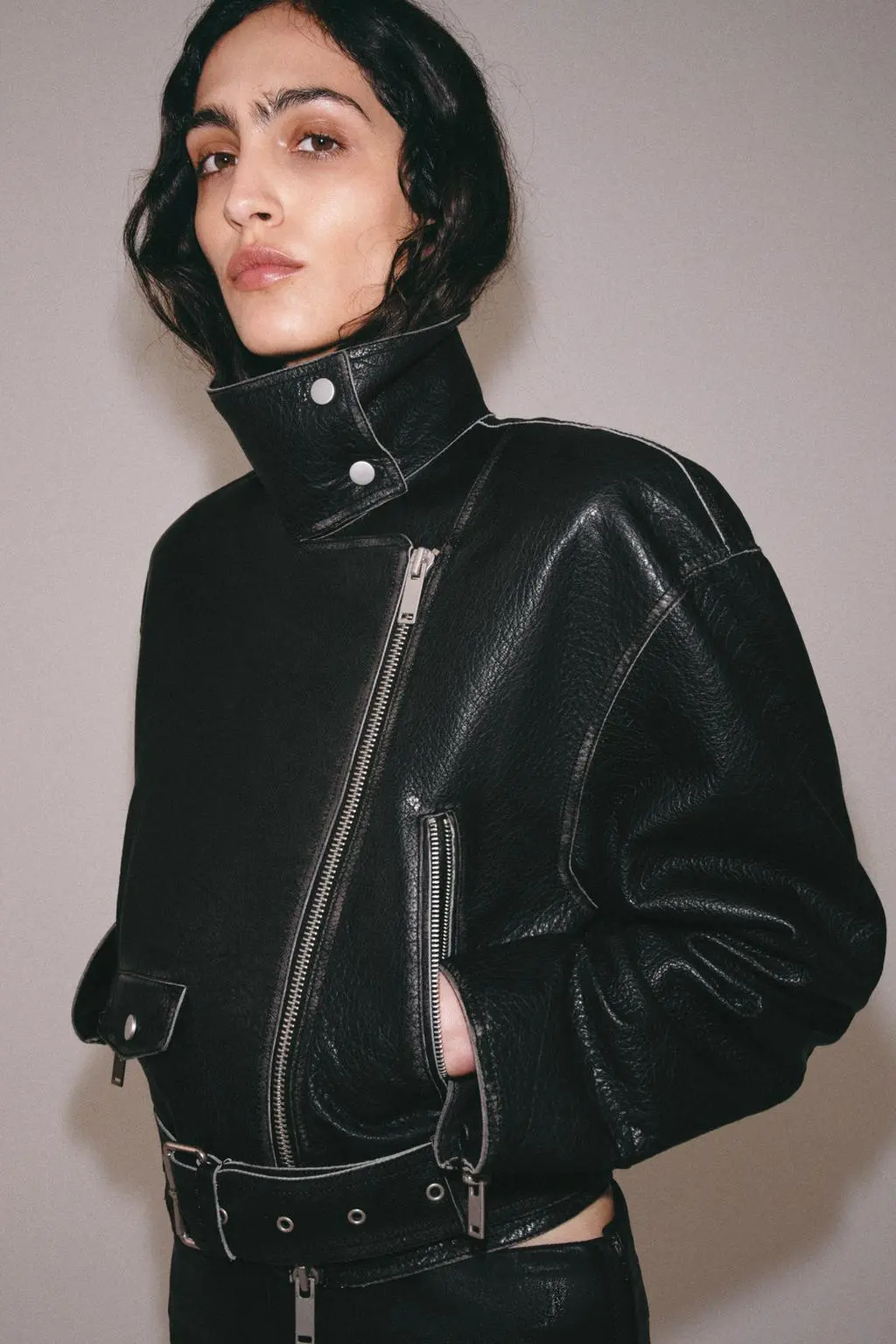 zara product image